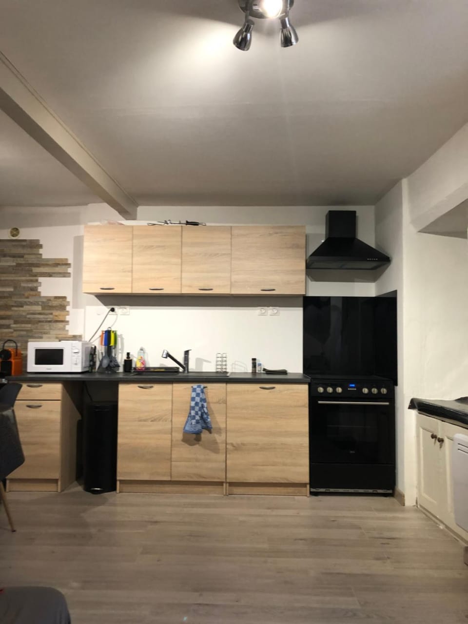 Kitchen or kitchenette, minibar, pet friendly, stove