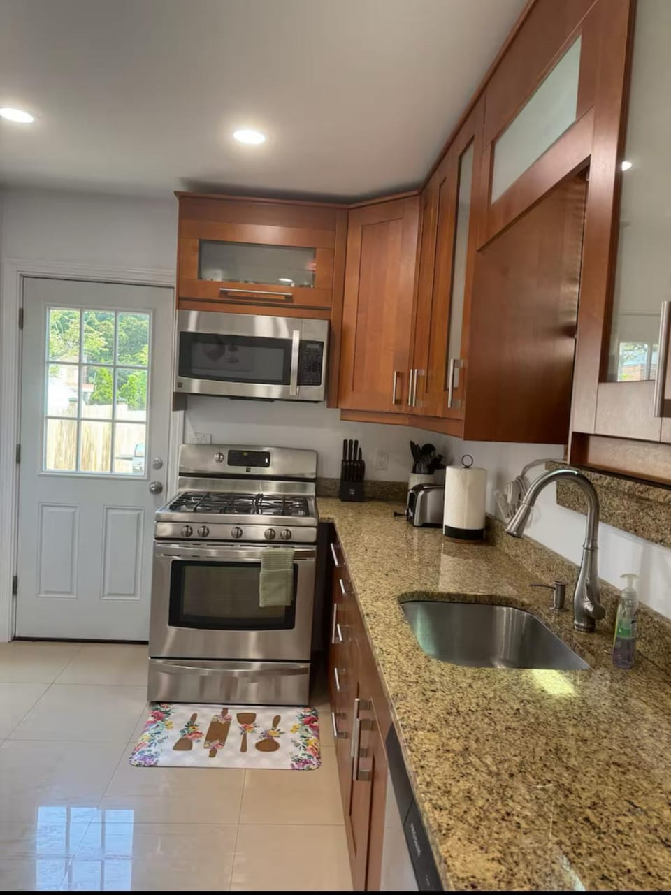 Remodeled Townhouse in Watertown Apartment in Watertown