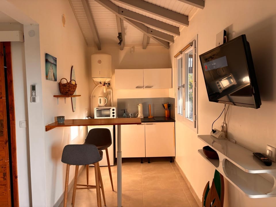 Bungalow jardin tropical - piscine House in Grande-Terre, Guadeloupe