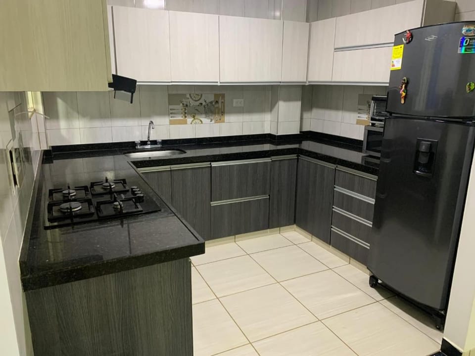 Kitchen or kitchenette, oven, pet friendly, stove