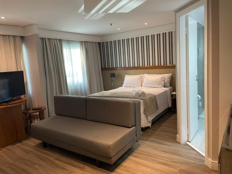 hotel Radisson suítes inside vila Olímpia Apartment in Sao Paulo City
