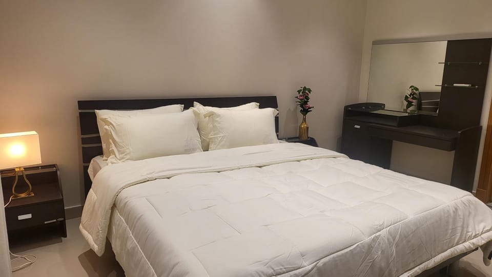 شقة فاخرة vip دور ارضي ثلاث غرف - وصول ذاتي Apartment in Riyadh