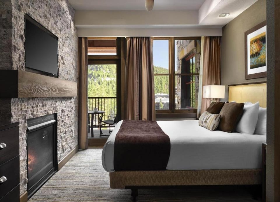 Hyatt Vacation Club at Northstar Lodge Villa in Northstar Drive