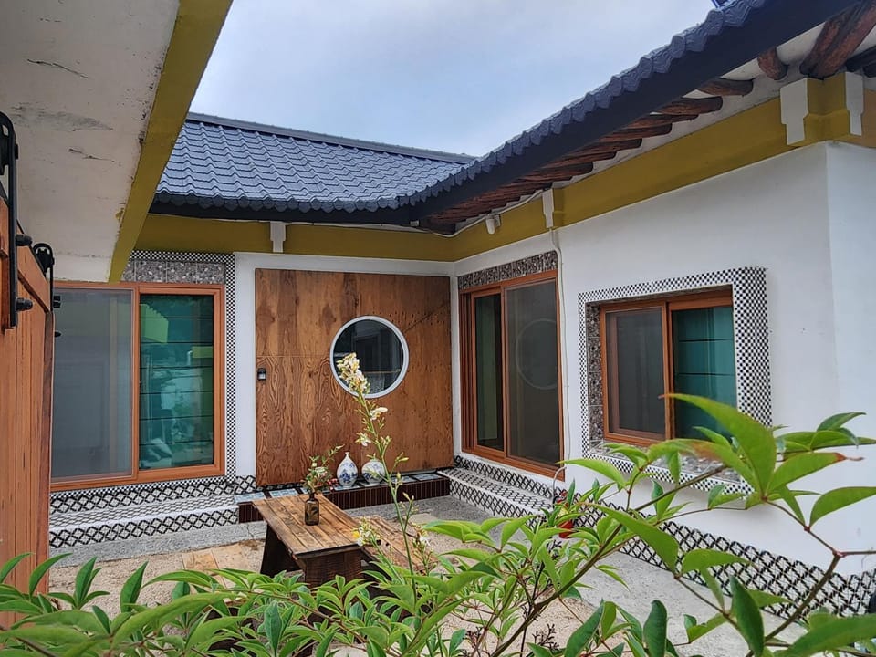 Hanok Stay Ohneul Villa in South Korea