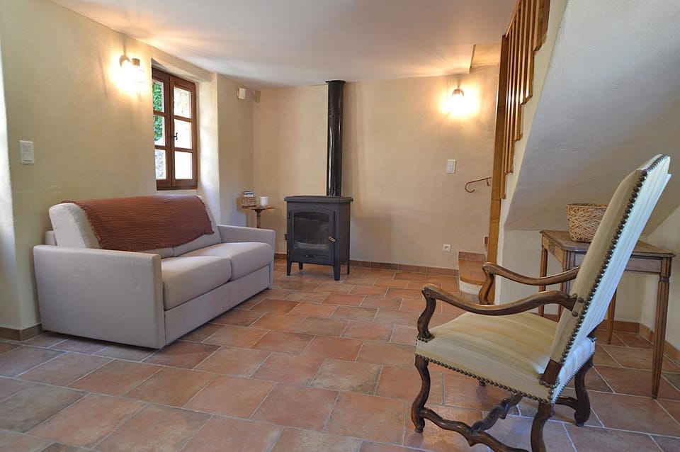 Living room, Seating area, heating