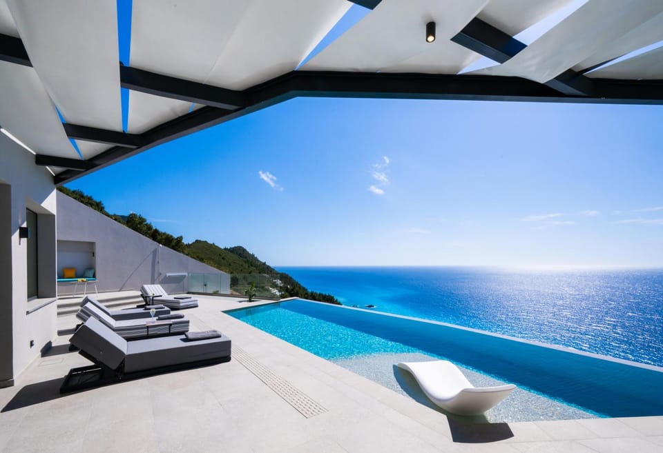 View (from property/room), Evening entertainment, Pool view, Sea view, Swimming pool