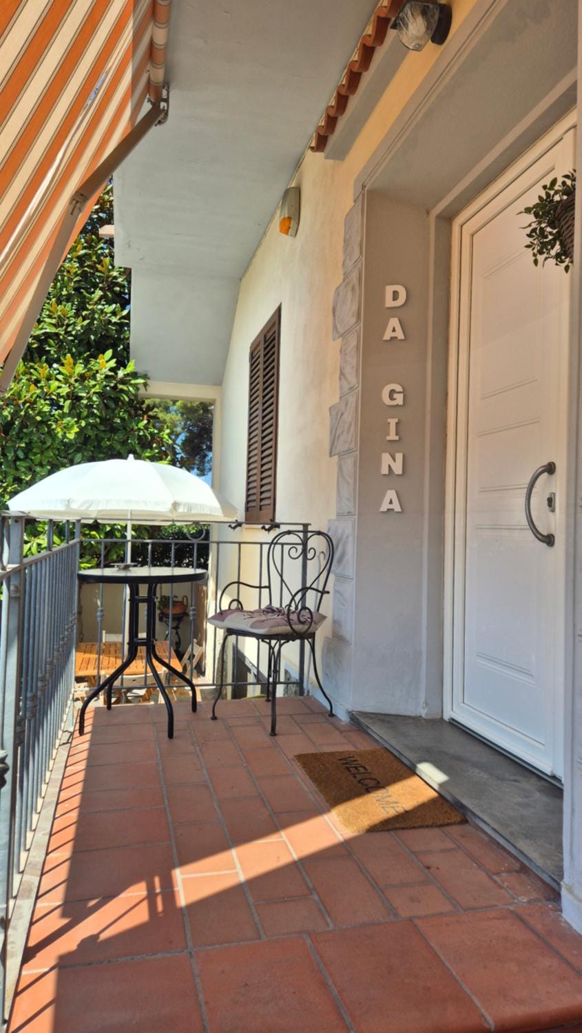 Patio, Day, View (from property/room), Balcony/Terrace