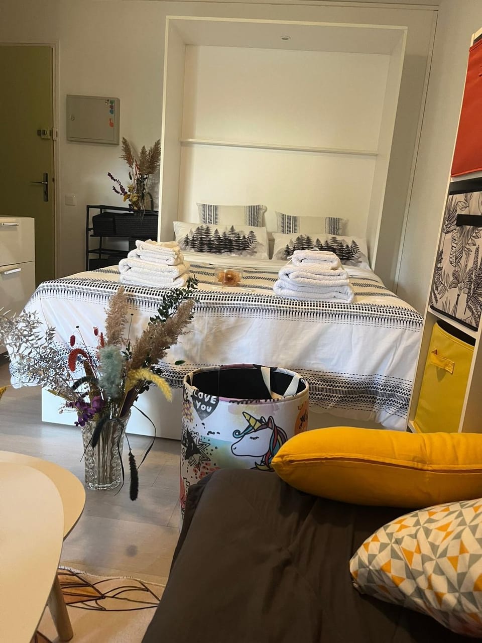 Living room, Bedroom