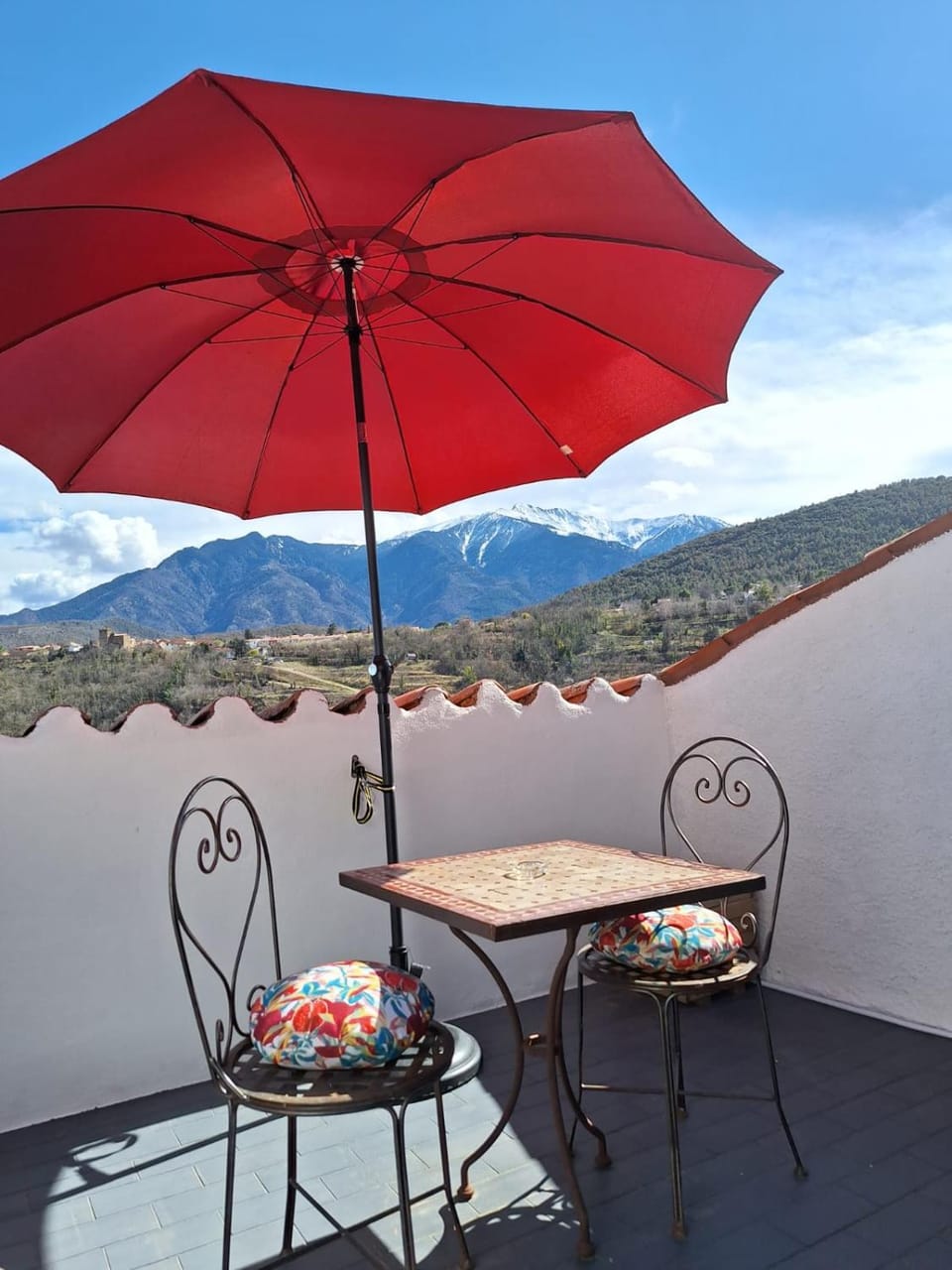 Patio, View (from property/room), Mountain view