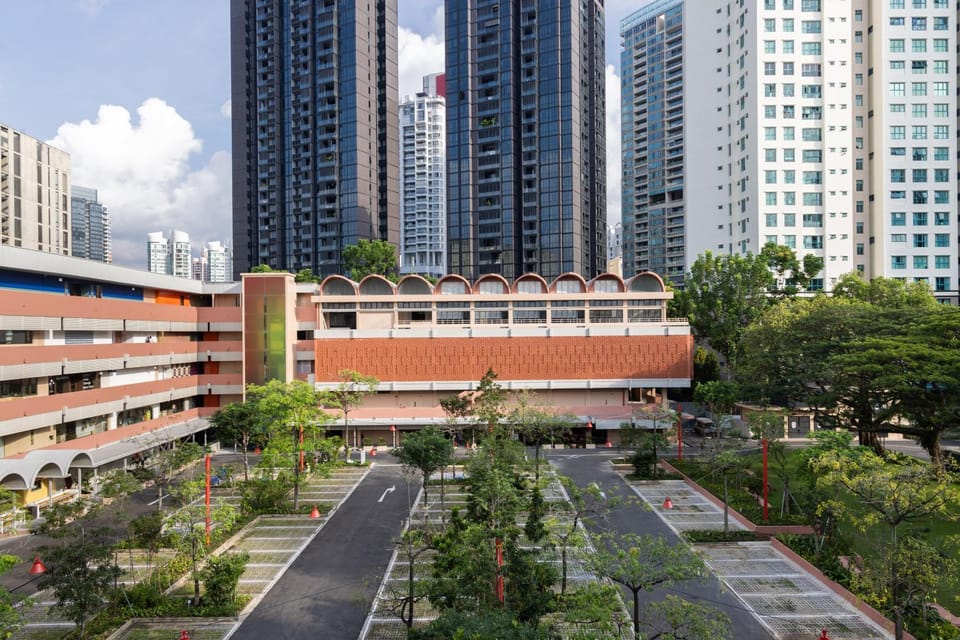 Property building, Facade/entrance