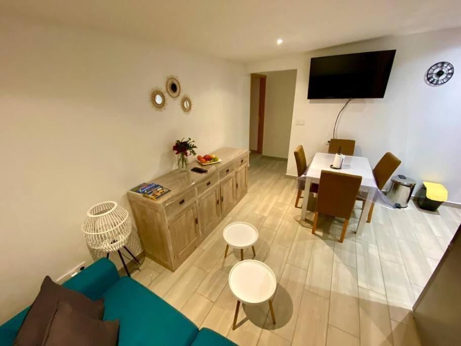 Seating area