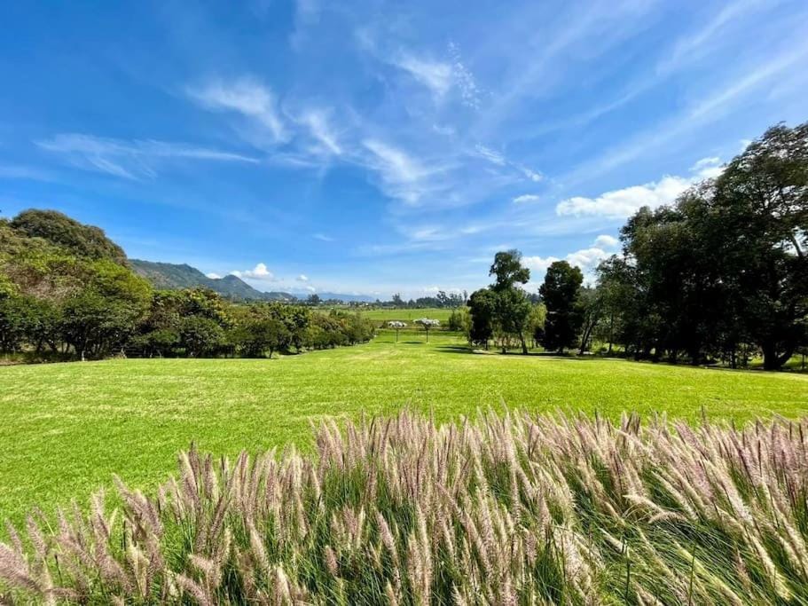 The Abbey - Country House Chalet in Bogota