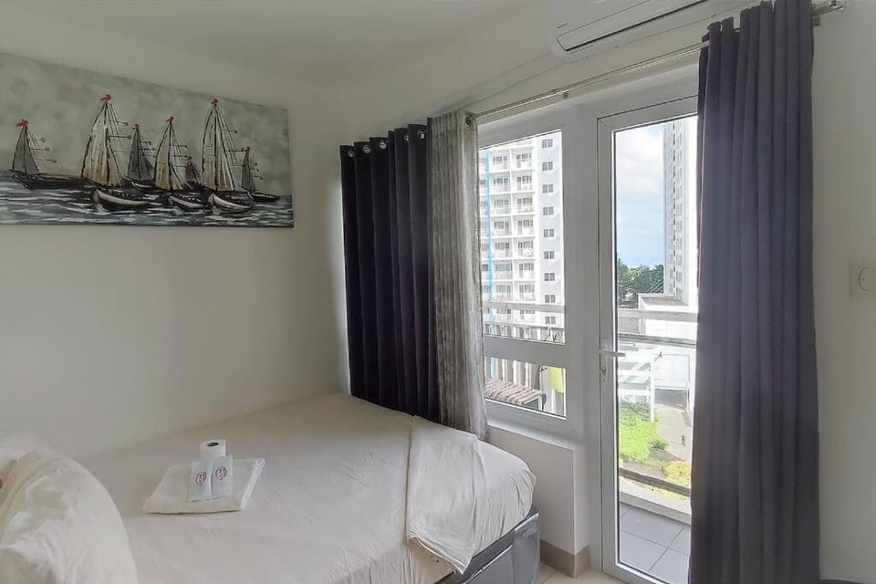 C&C Cool View Tagaytay Staycation Apartment in Tagaytay