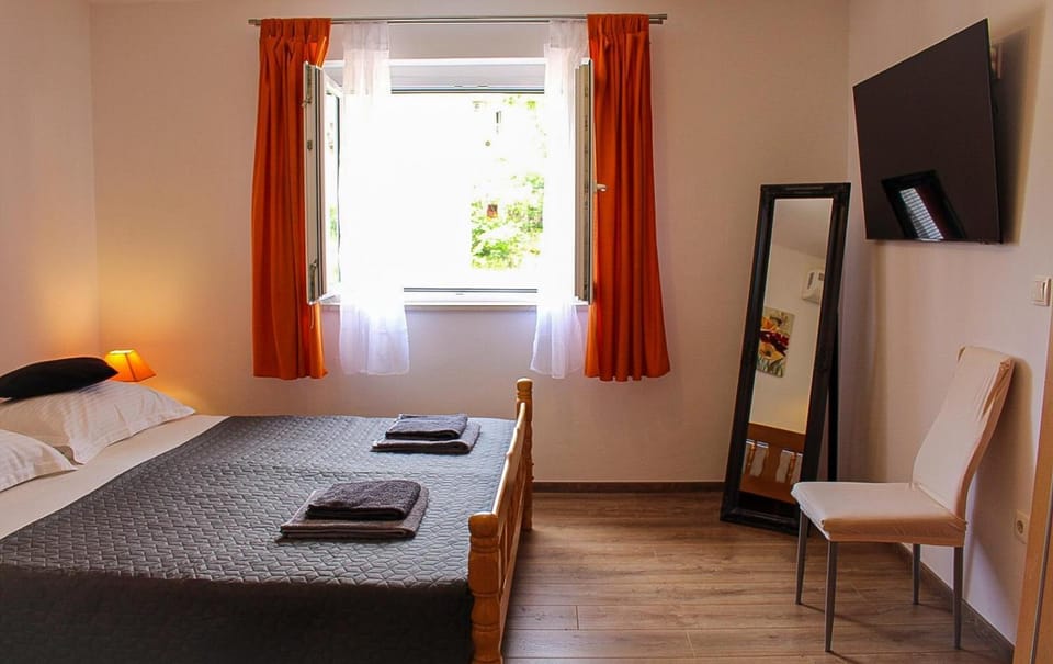 Apartmani Tina Apartment in Makarska