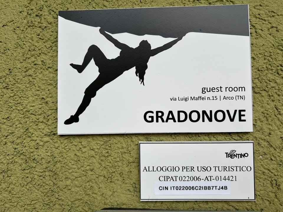 Logo/Certificate/Sign