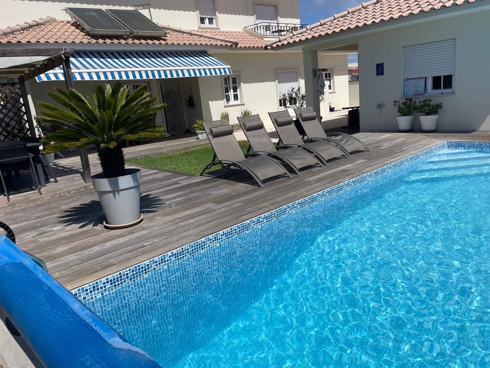 Property building, Pool view