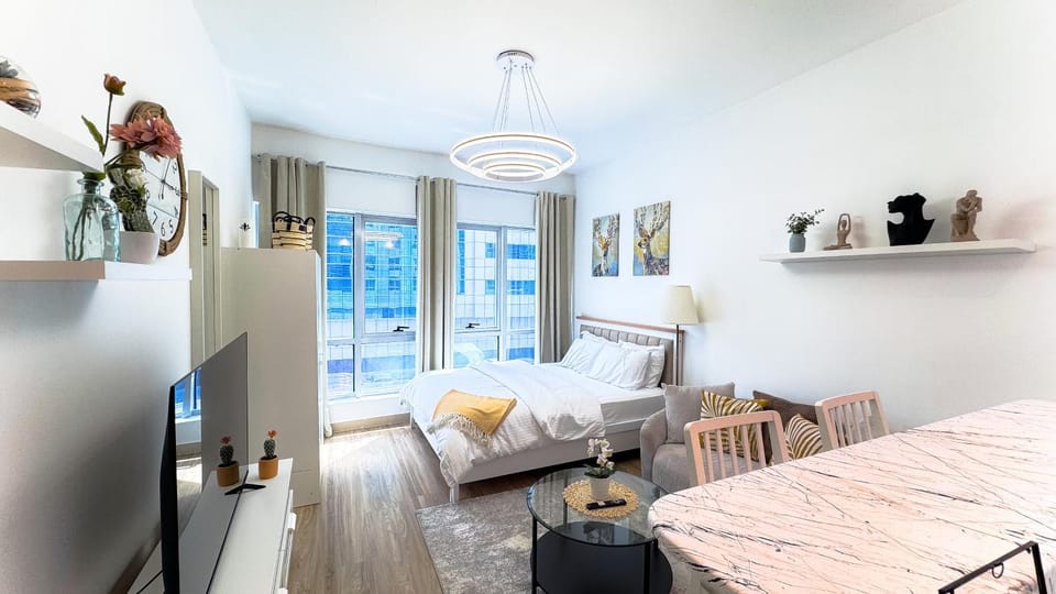 Dubai Marina - Modern Designed - Gorgeous Studio- Close Metro Station Apartment in Dubai