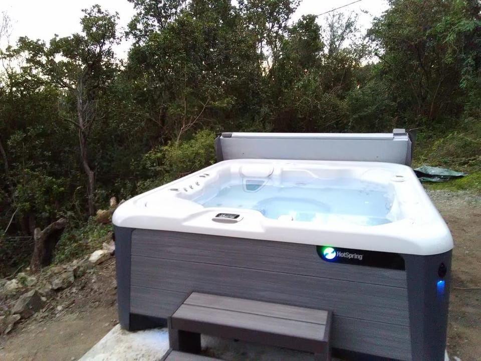 Natural landscape, Hot Tub