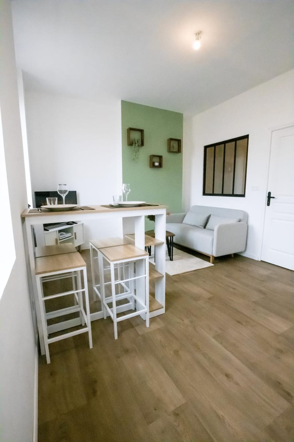 Bed, Living room, Dining area