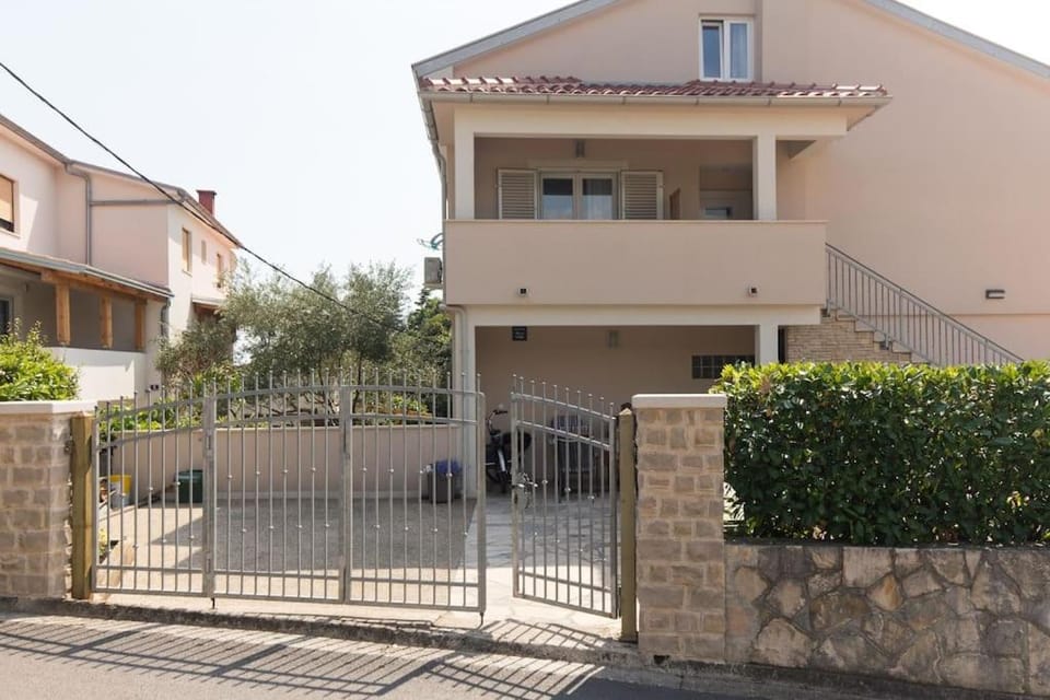 Studio Ruzmarin Bed and Breakfast in Krk
