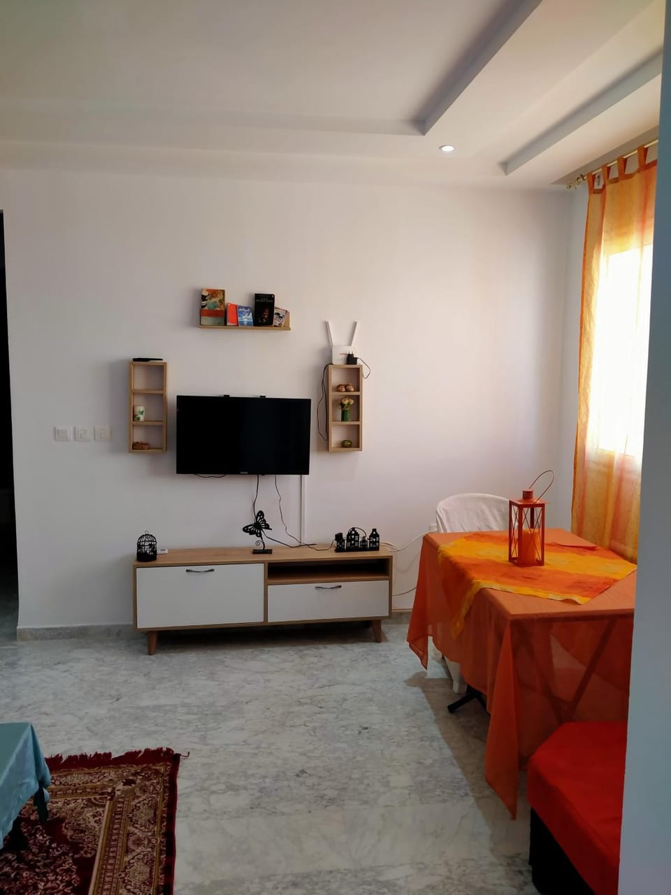 Communal lounge/ TV room