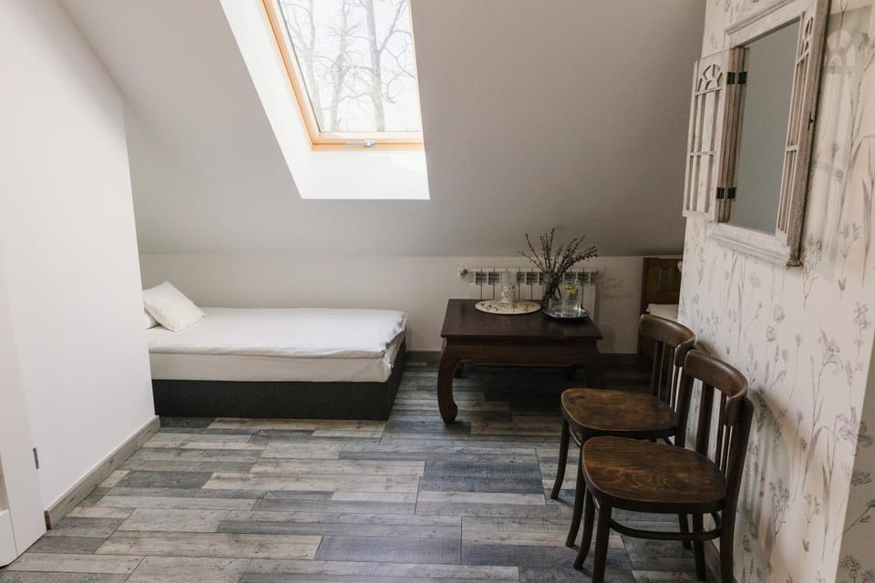 Photo of the whole room