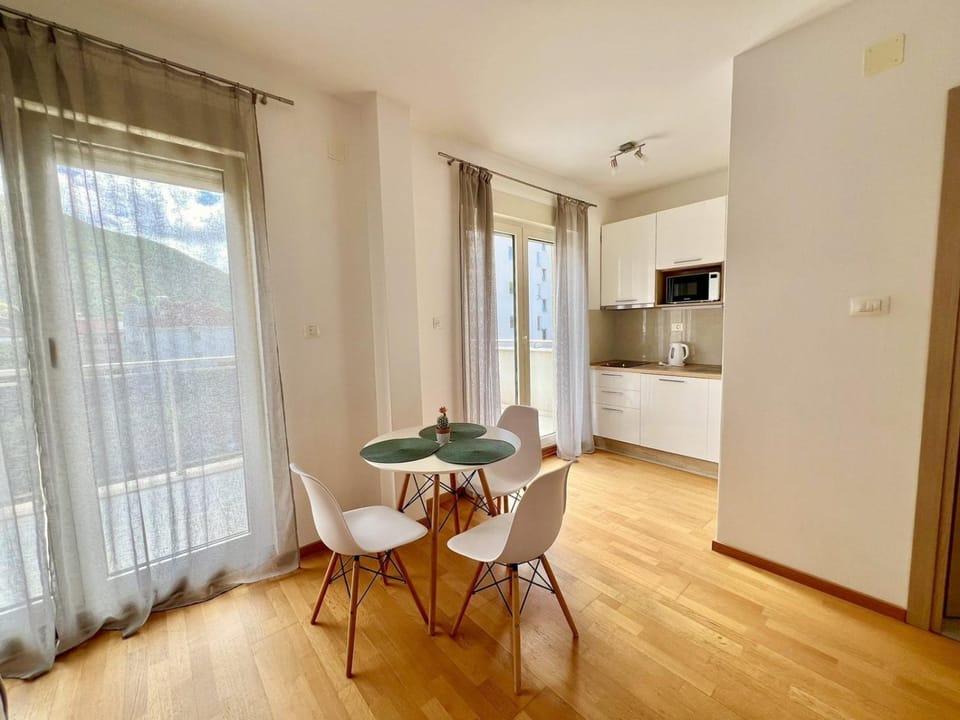 Palma Apartment in Budva