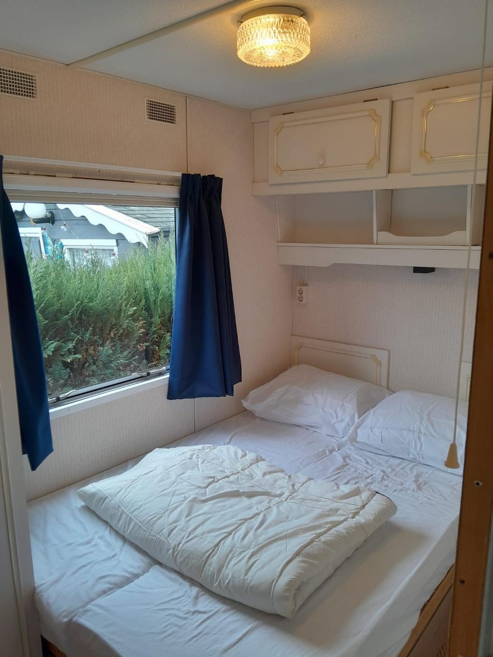 Chalet 426 met airco familiecamping de Tien Heugten Schoonloo Drenthe Chalet in Drenthe (province)