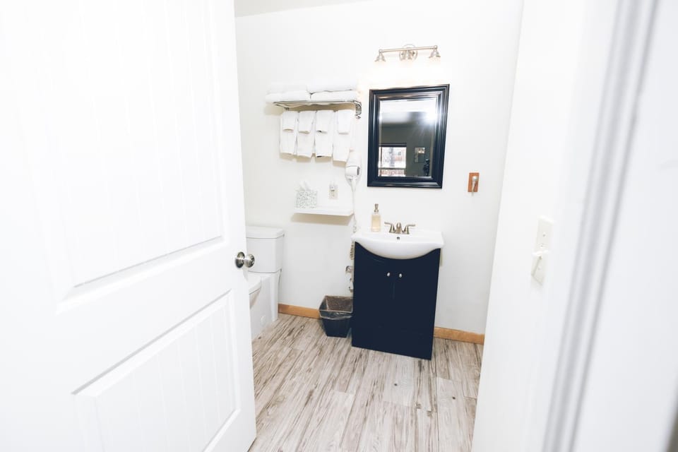 Fifth Dimension Room 1 Apartment in Crestone