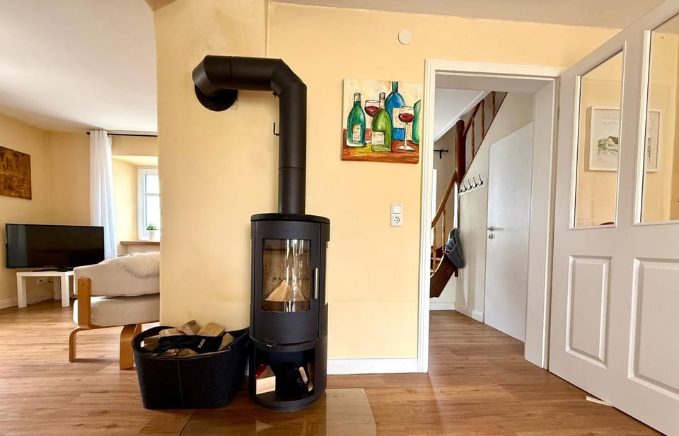 TV and multimedia, Living room, oven