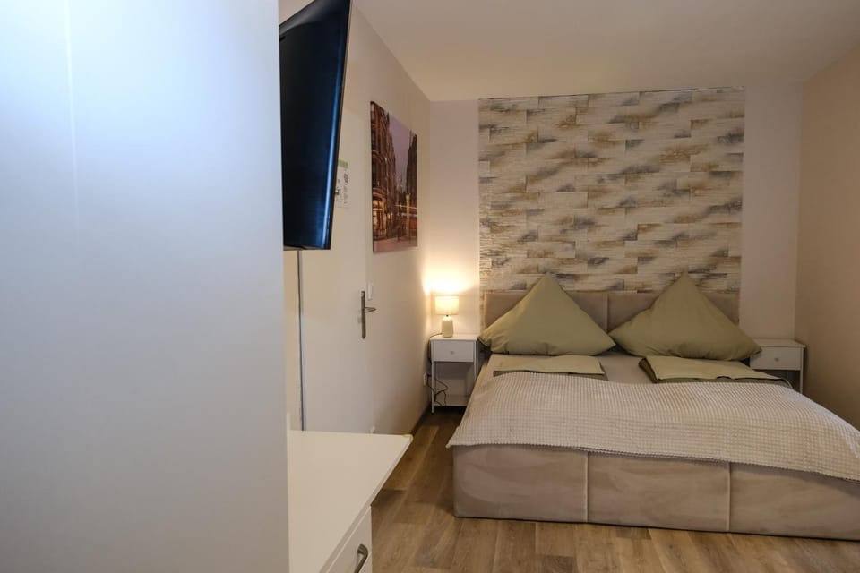 SchlossCasa Lauf an der Pegnitz Zimmer London Apartment in Nuremberg