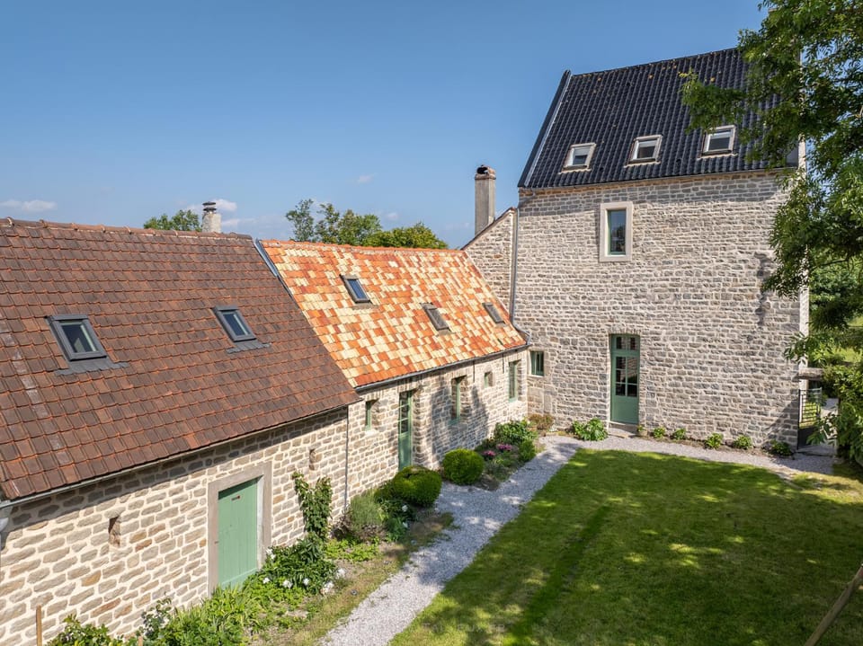 Property building, Garden view