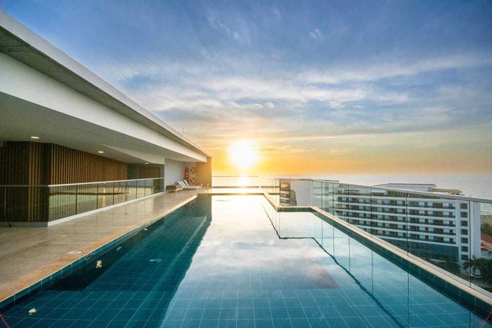Day, Sea view, Swimming pool, Sunset, sunbed