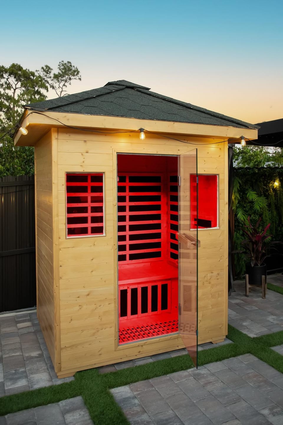 Patio, Sauna, Spa and wellness centre/facilities
