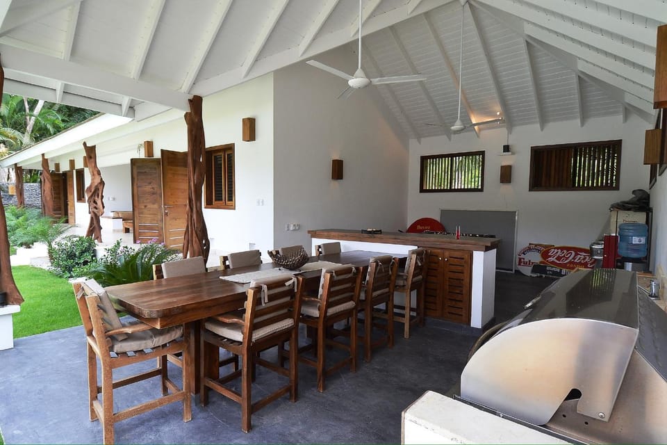 BBQ facilities, furniture