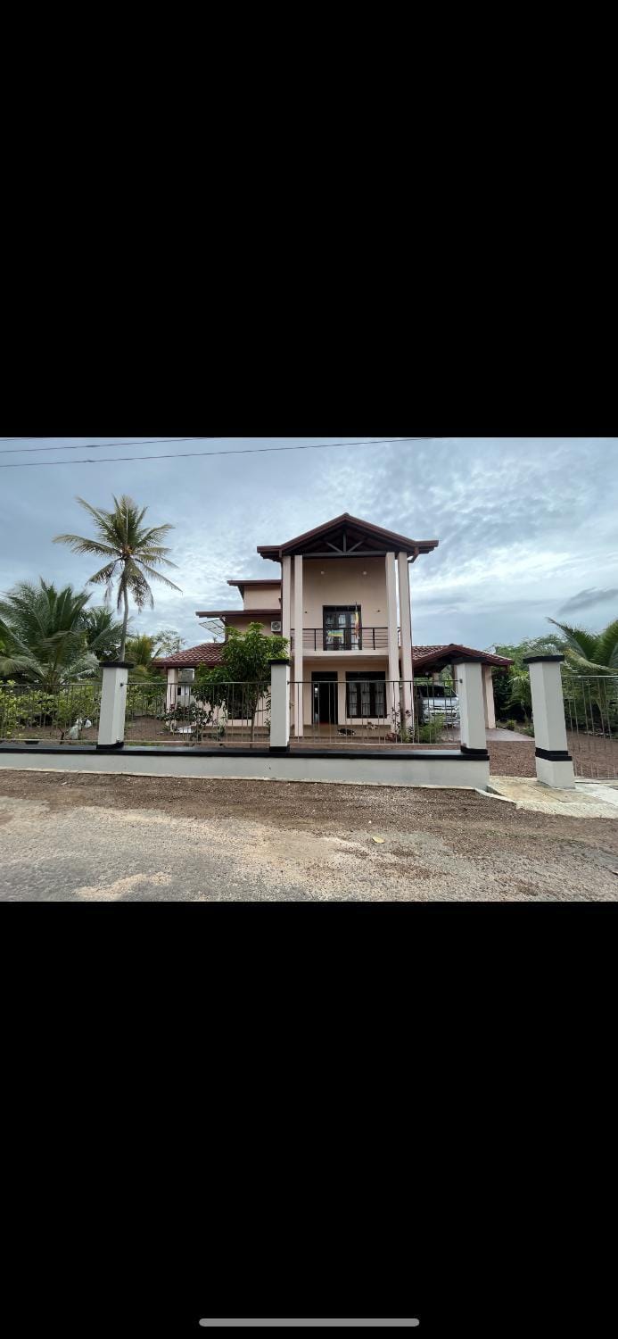 Surangi Vacation rental in Southern Province