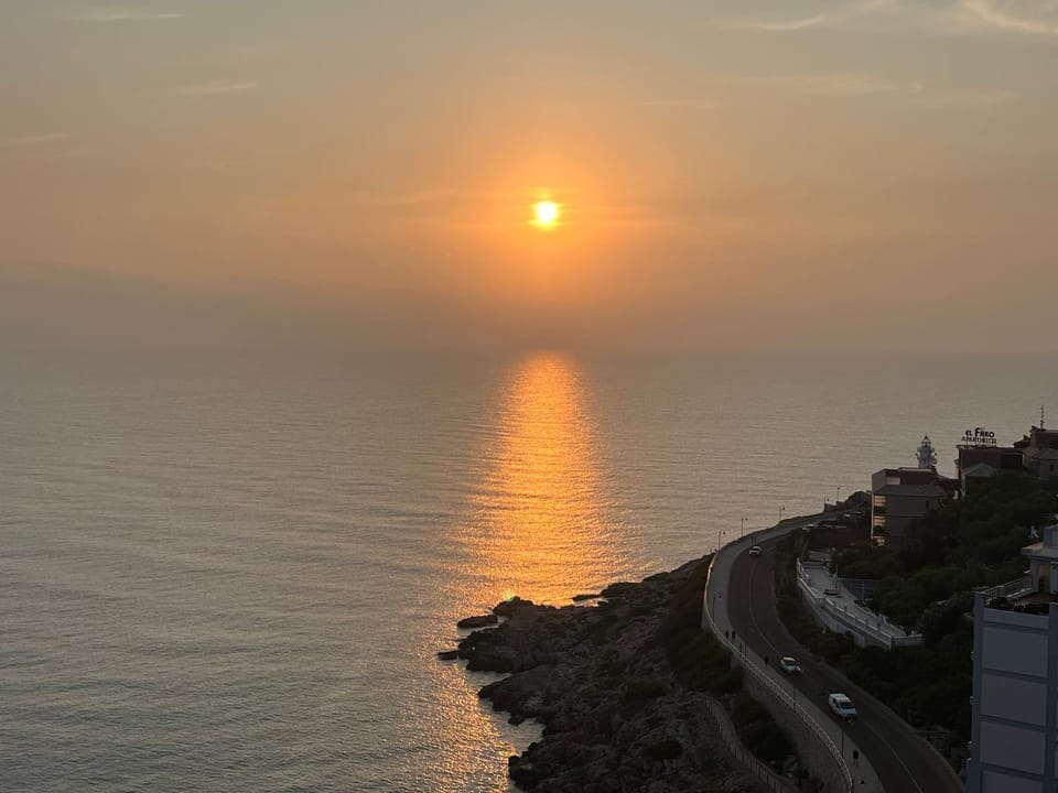 Balcony/Terrace, Sea view, Sunrise