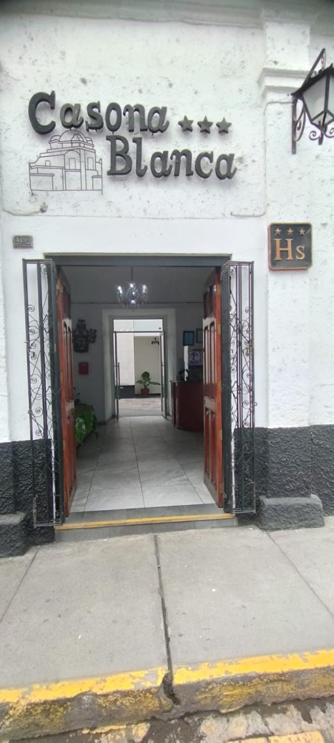 Facade/entrance, Day