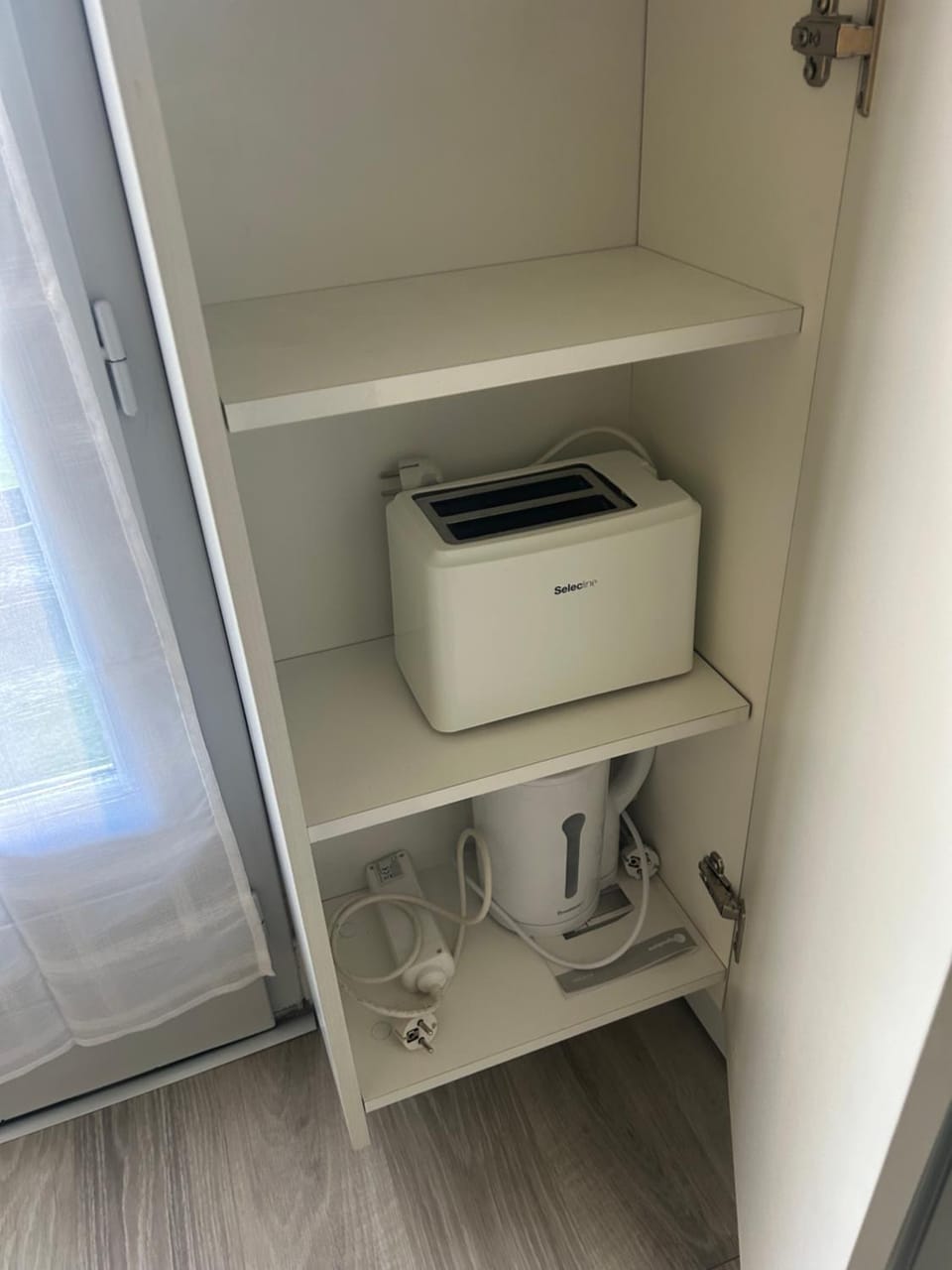 Coffee/tea facilities