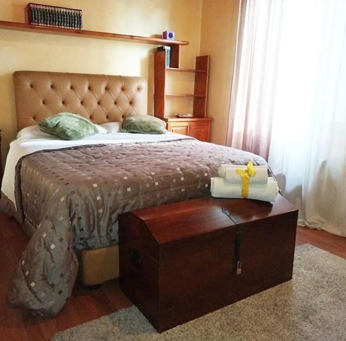 GOLD HOUSE central station Apartment in Milan