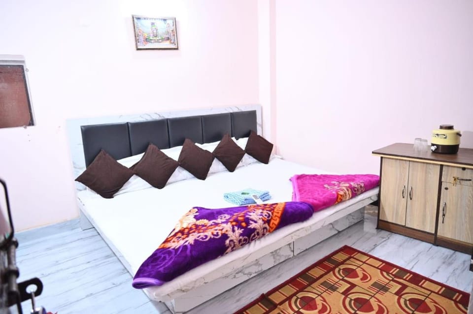Geeta Homestay Vacation rental in India