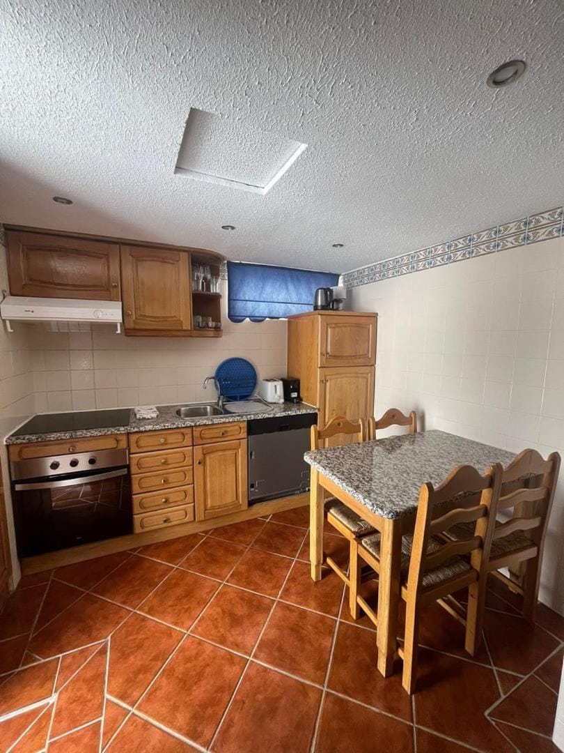 TAC - Açoteias Budget Studio Apartment in Olhos de Água