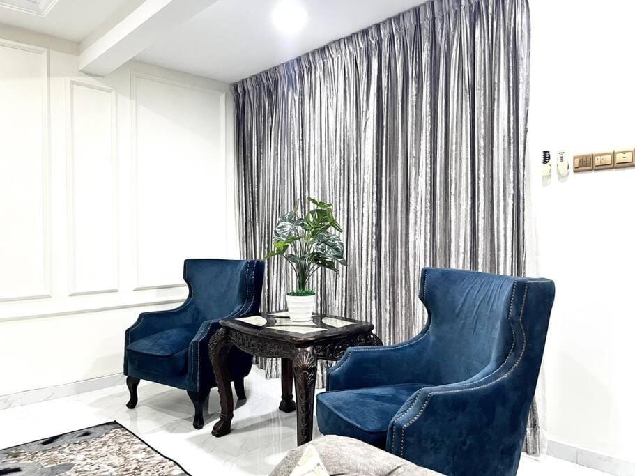Modern 4BR Melawati Mall, KL EastMall, Zoo Negara, UIA IIUM House in Federal Territory of Kuala Lumpur