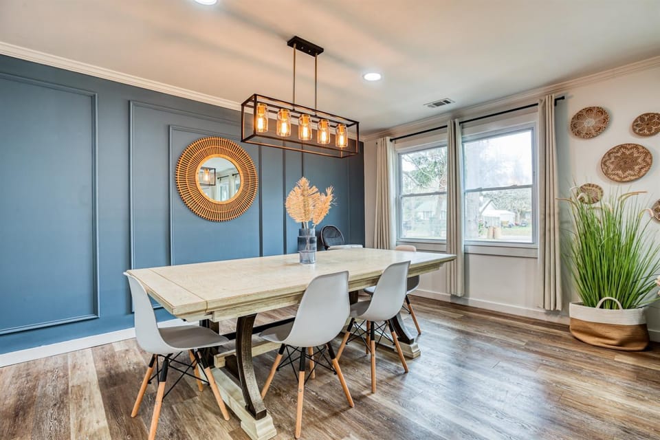 Mariners Rest 5BR Game Room, Near Beach House in Savannah