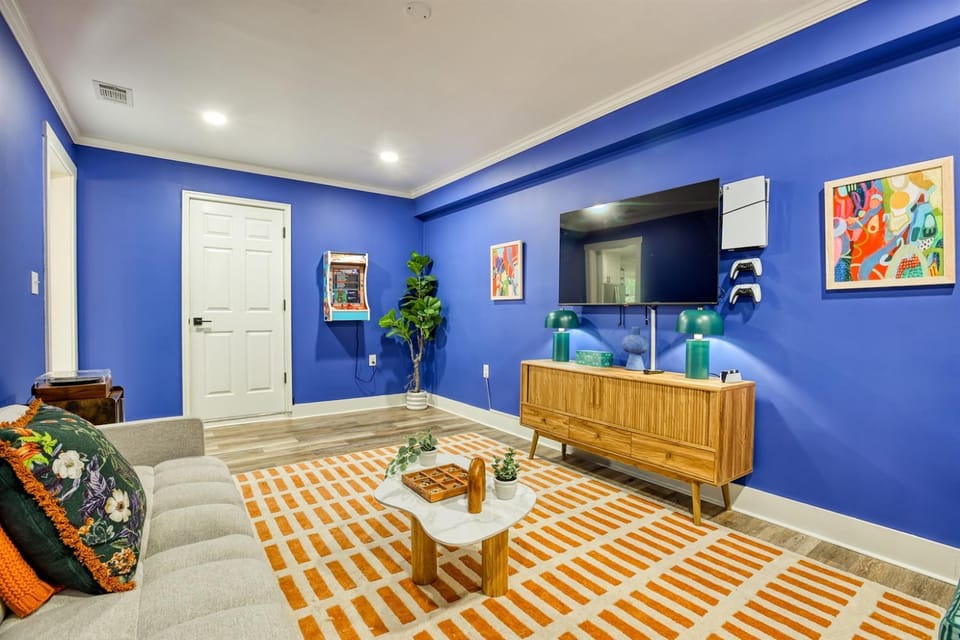 Mariners Rest 5BR Game Room, Near Beach House in Savannah