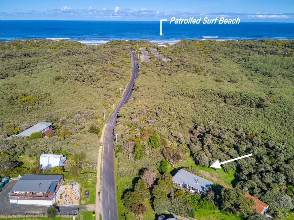 Day, Neighbourhood, Natural landscape, Bird's eye view