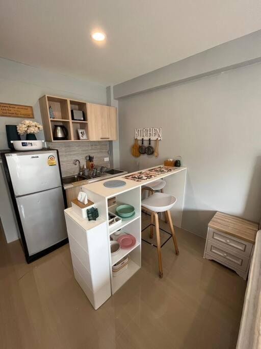 Jomtian paradise Apartment in Pattaya City