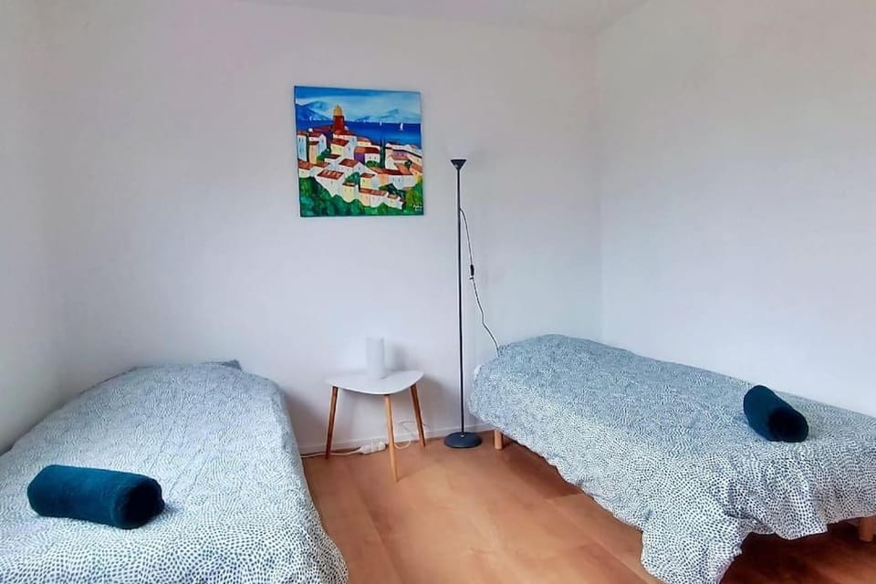 Paris / Disney 6 Personnes Apartment in Noisy-le-Grand