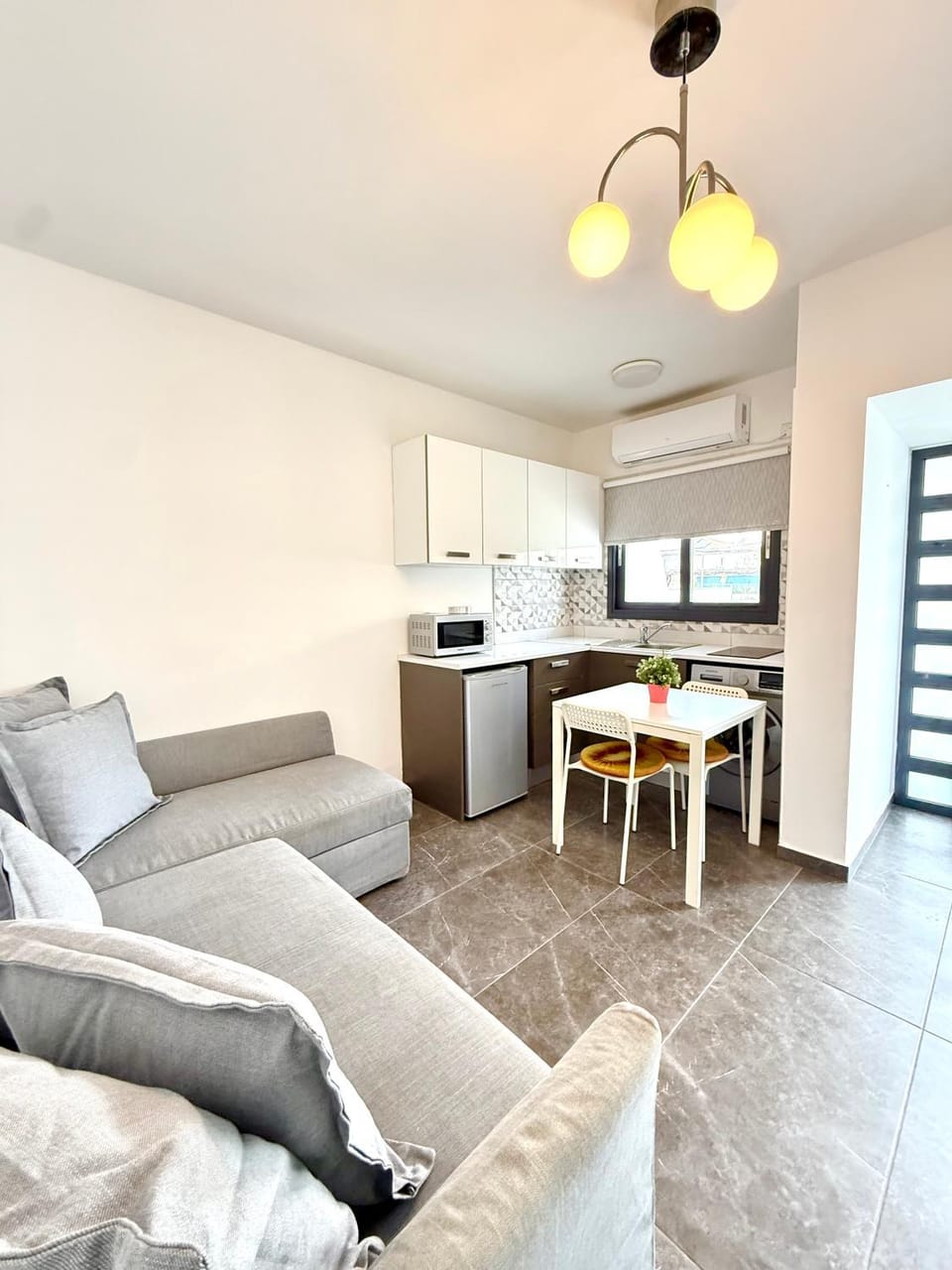 Nissi Beach Escape - Short Walk to the Beach Apartment in Ayia Napa