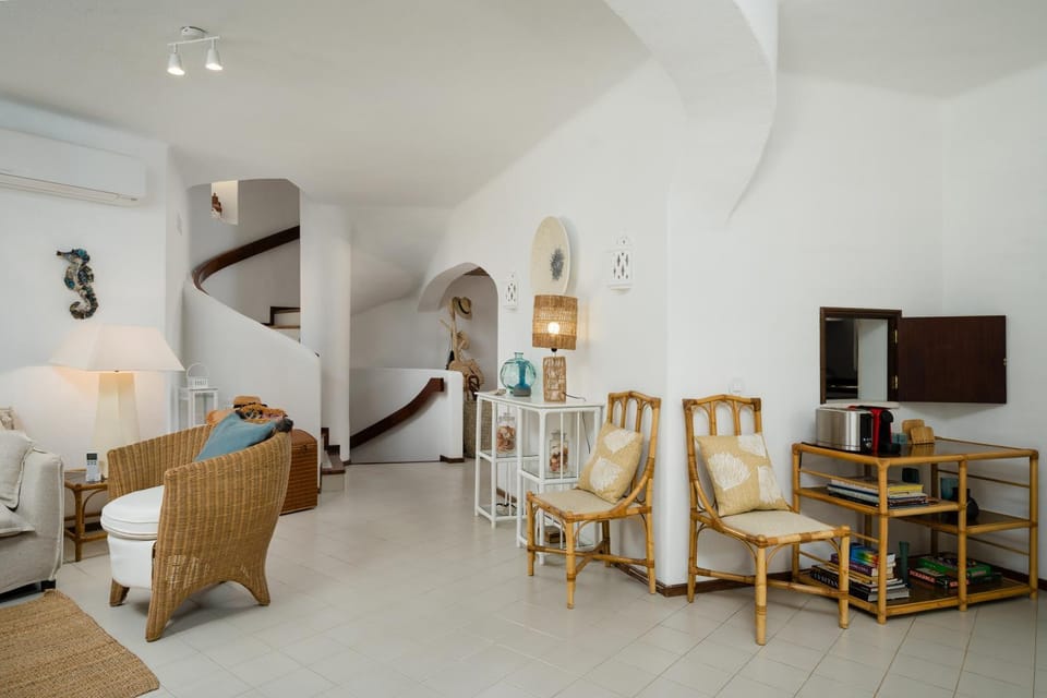 TV and multimedia, Living room, Photo of the whole room, Seating area
